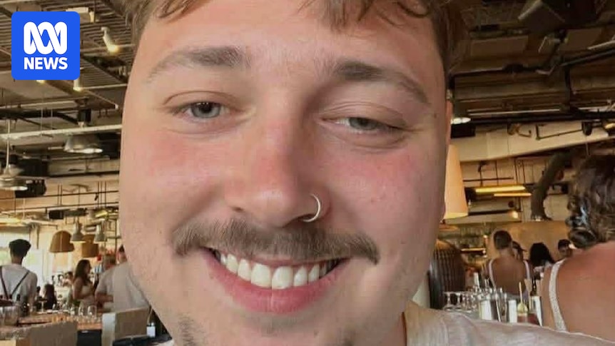 Thousands gather at Mernda railway station vigil to honour Aidan Becker