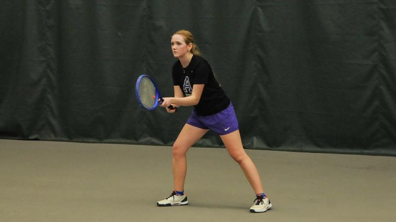 Women's Tennis Drops to Indiana-Kokomo