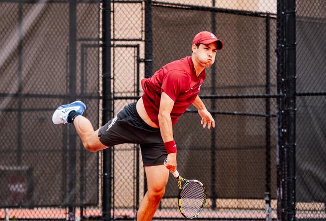 No. 44 Men's Tennis Dominates Weber State 7-0