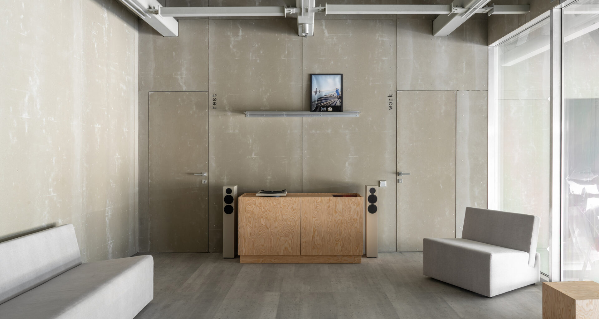 Aerotim Hangar / +kouple | ArchDaily