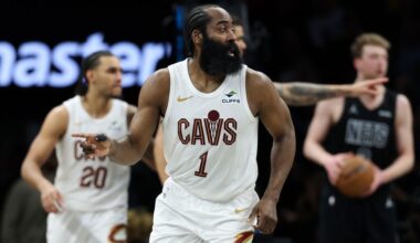 James Harden, still dealing with broken thumb, returns in win