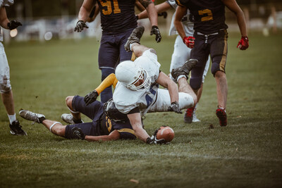 Research in college and NFL athletes links early sports specialization to higher injury rates