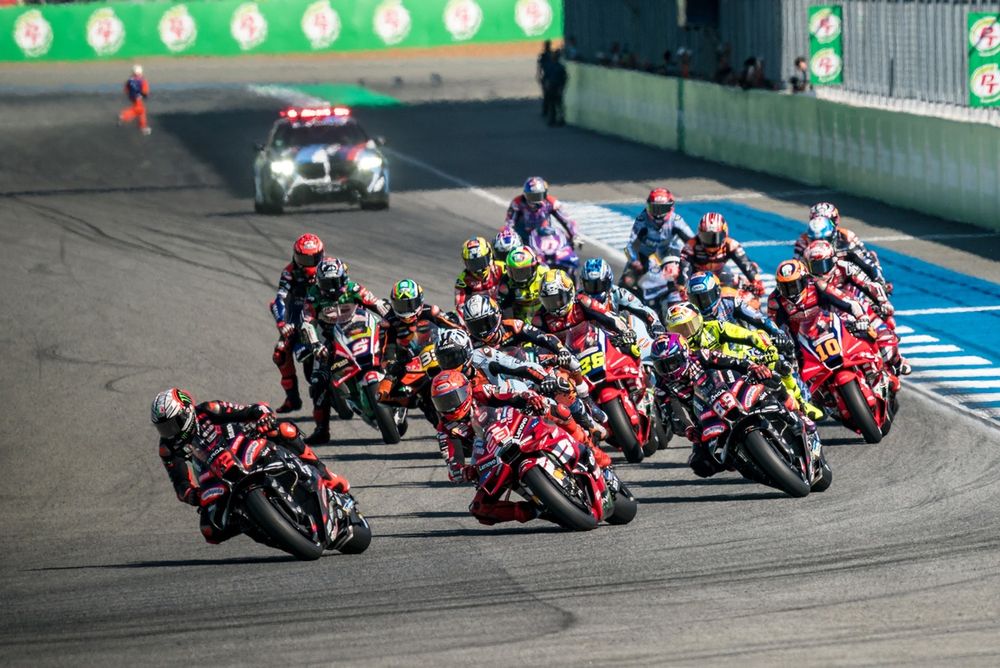 MotoGP should provide public explanations for its stewarding decisions