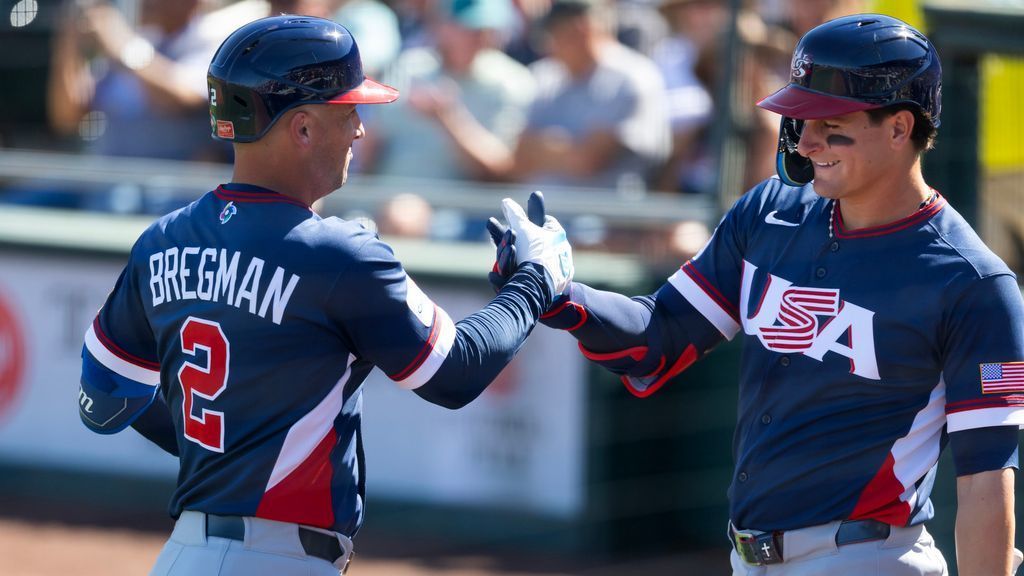 Team USA lauds growing chemistry in WBC exhibition vs. Giants