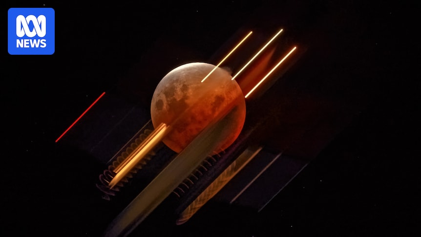 Your photos of the blood moon from around Australia