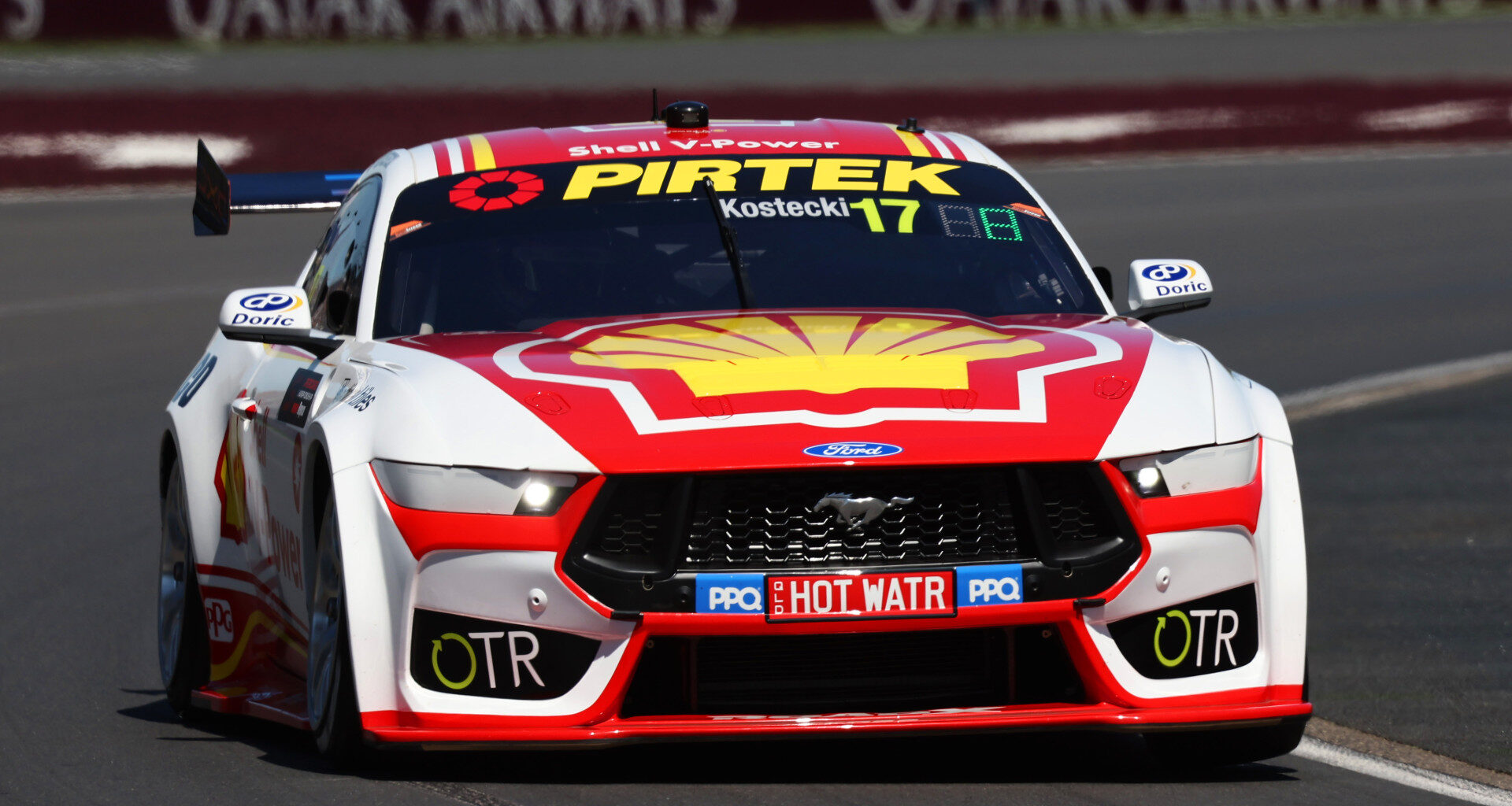 Supercars champion spews before scoring Melbourne pole