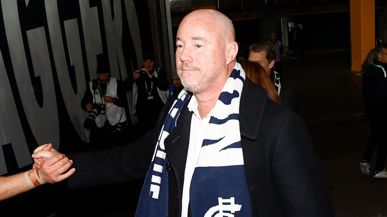 Ex-Carlton boss' wife says he blamed her for scandal