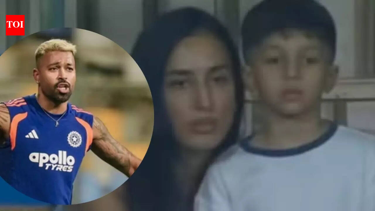 Maheika Sharma pacifies Hardik Pandya's son as he schools him for getting out at T20 semi-finals against England - WATCH VIDEO |