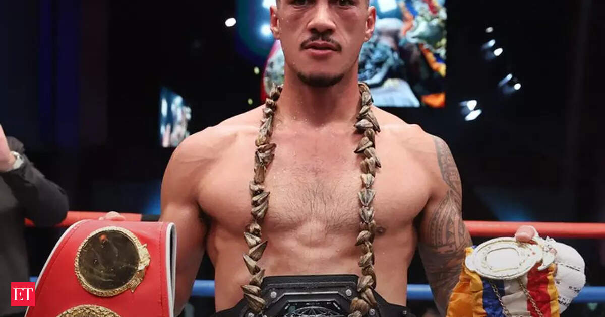 Jai Opetaia routs Brandon Glanton to become inaugural Zuffa Boxing cruiserweight champion