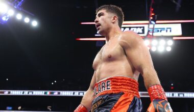 Sources: Torrez's title eliminator against Sanchez (knee) off