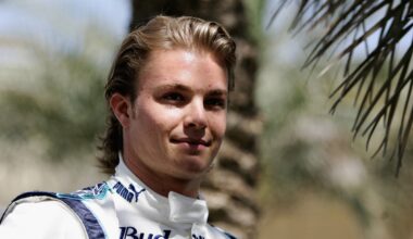 Nico Rosberg scores points from 21st on F1 debut