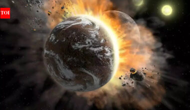 Astronomers uncover evidence of two planets colliding in a distant solar system |