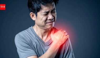 Feeling tired, achy, or weak? Expert says low vitamin D could be the cause, here’s how sunlight, nutrition, and doctor-guided supplements can help