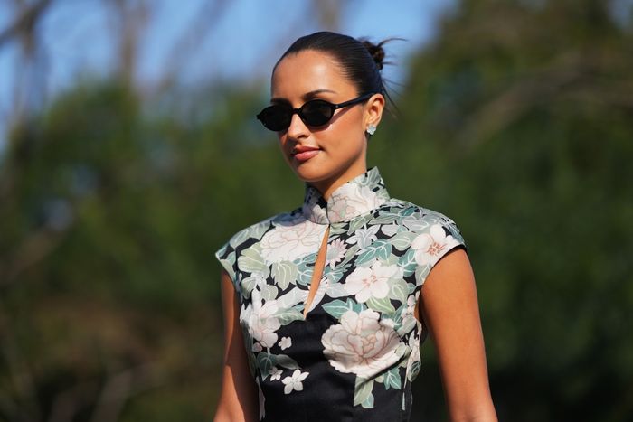 Alexandra Leclerc arrives in the Paddock 