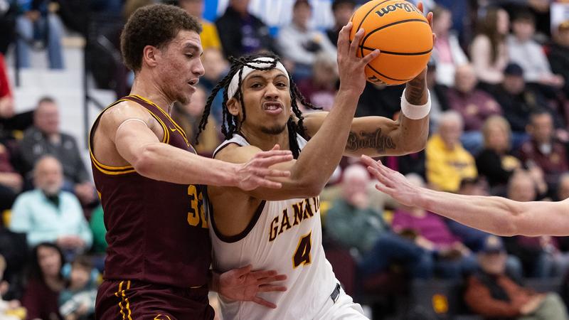 No. 6 Men’s Basketball Defeats Charleston (W.Va.), in NCAA Atlantic Regional Quarterfinal