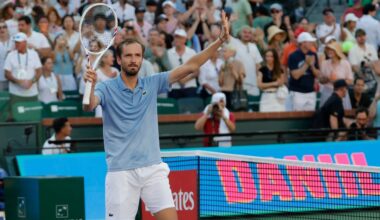 Daniil Medvedev hands Carlos Alcaraz 1st loss of '26 at Indian Wells