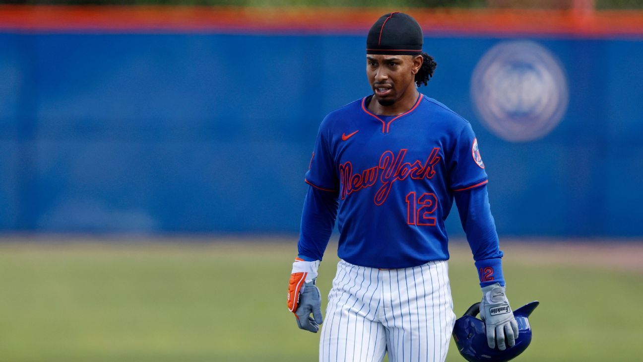 Mets' Francisco Lindor has hit in spring debut after surgery