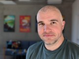 Human subjects, main camera (2x): Portrait mode - 48mm, f/1.7, ISO 37, 1/50s (4000x3000px) - Google Pixel 10a review