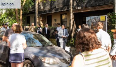 Sellers are keen to offload even as auction clearance rates are falling