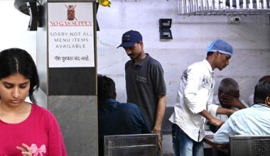 India's gas shortage threatens jobs as restaurants struggle