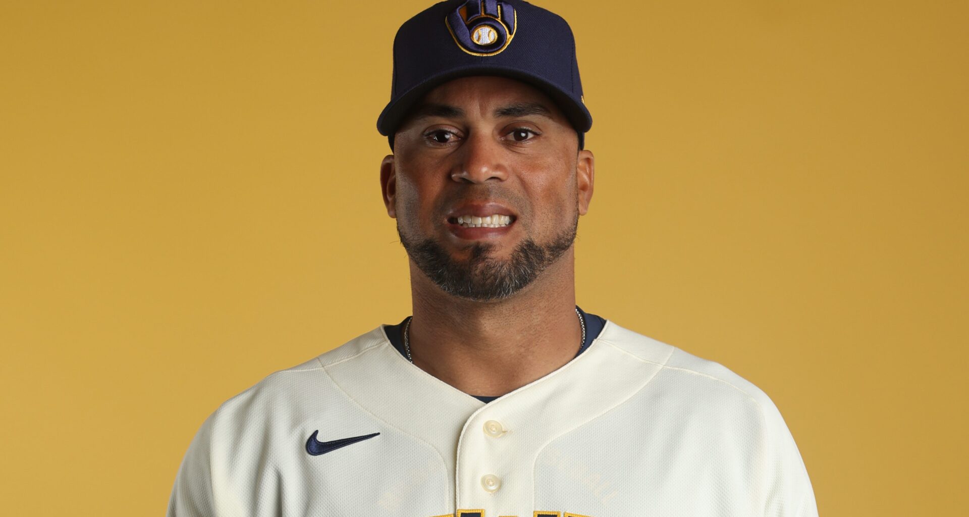 Brewers Assistant Coach Found a Way to MLB After Life-Changing Injury