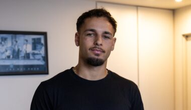 Borrowers pour record amounts into offset accounts and make excess payments amid rising interest rates