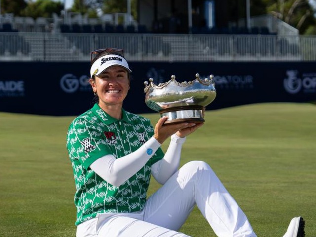 Red-hot Green riding towards rare golfing double