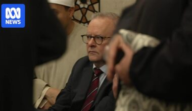Albanese, Burke shouted at as anger erupts at Eid prayers at mosque