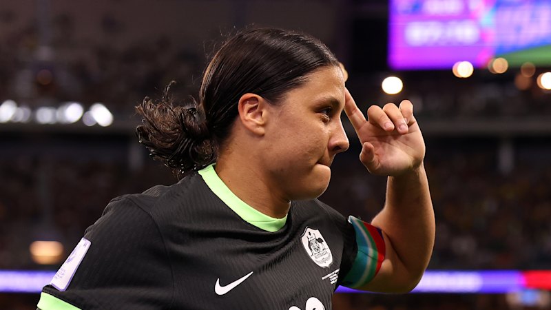 Doubts surround Sam Kerr fitness after press conference withdrawal