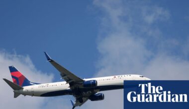 Three flight attendants taken to hospital after Delta flight hits severe turbulence on descent into Sydney | Australia news