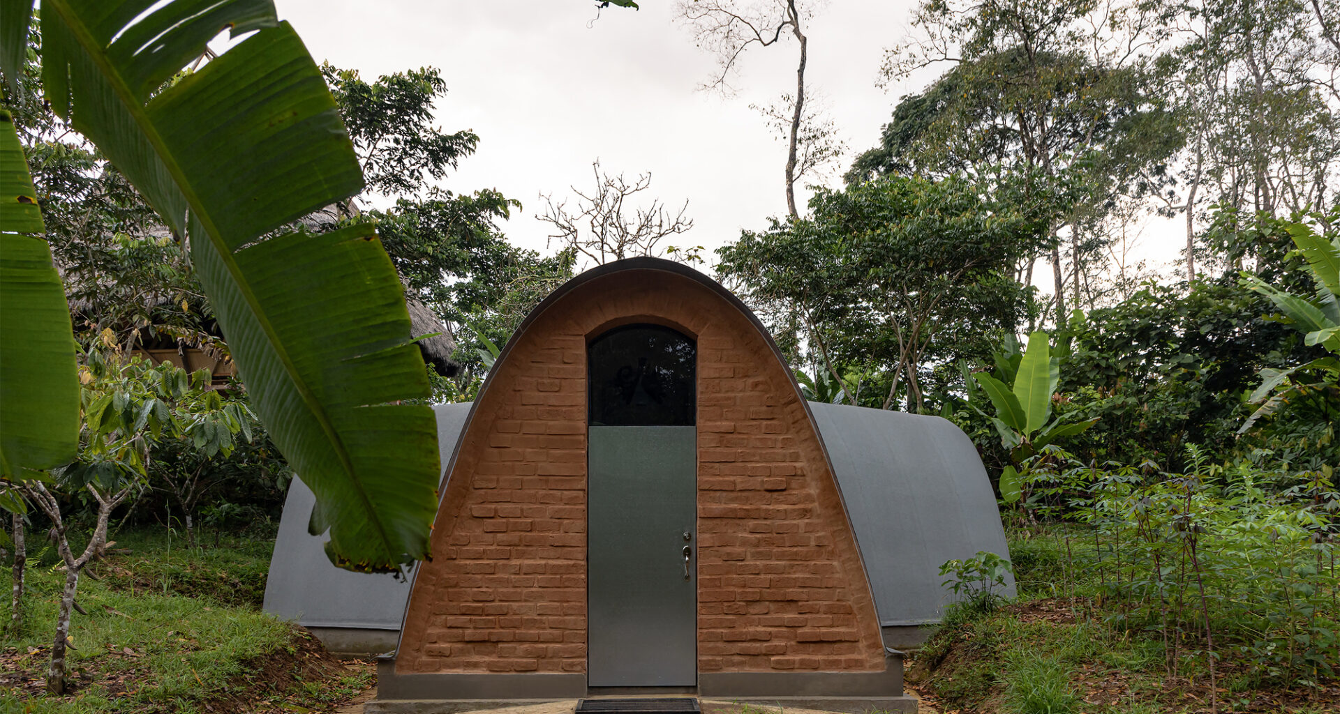 Witoca Laboratory / Al Borde