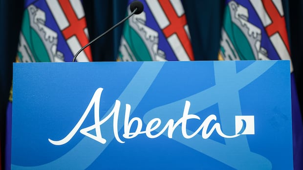 Retired judge says he can’t explain why price of Alberta’s pain meds contract rose by $7M