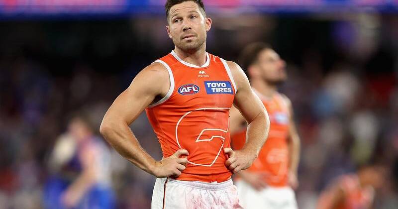 The Giants are having to wait to put the Bulldogs game behind them, due to lightning in Sydney. Photo: Rob Prezioso/AAP PHOTOS