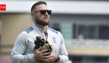 ‘Beer, vape, golf clique’: Brendon McCullum faces damning Ashes allegations | Cricket News
