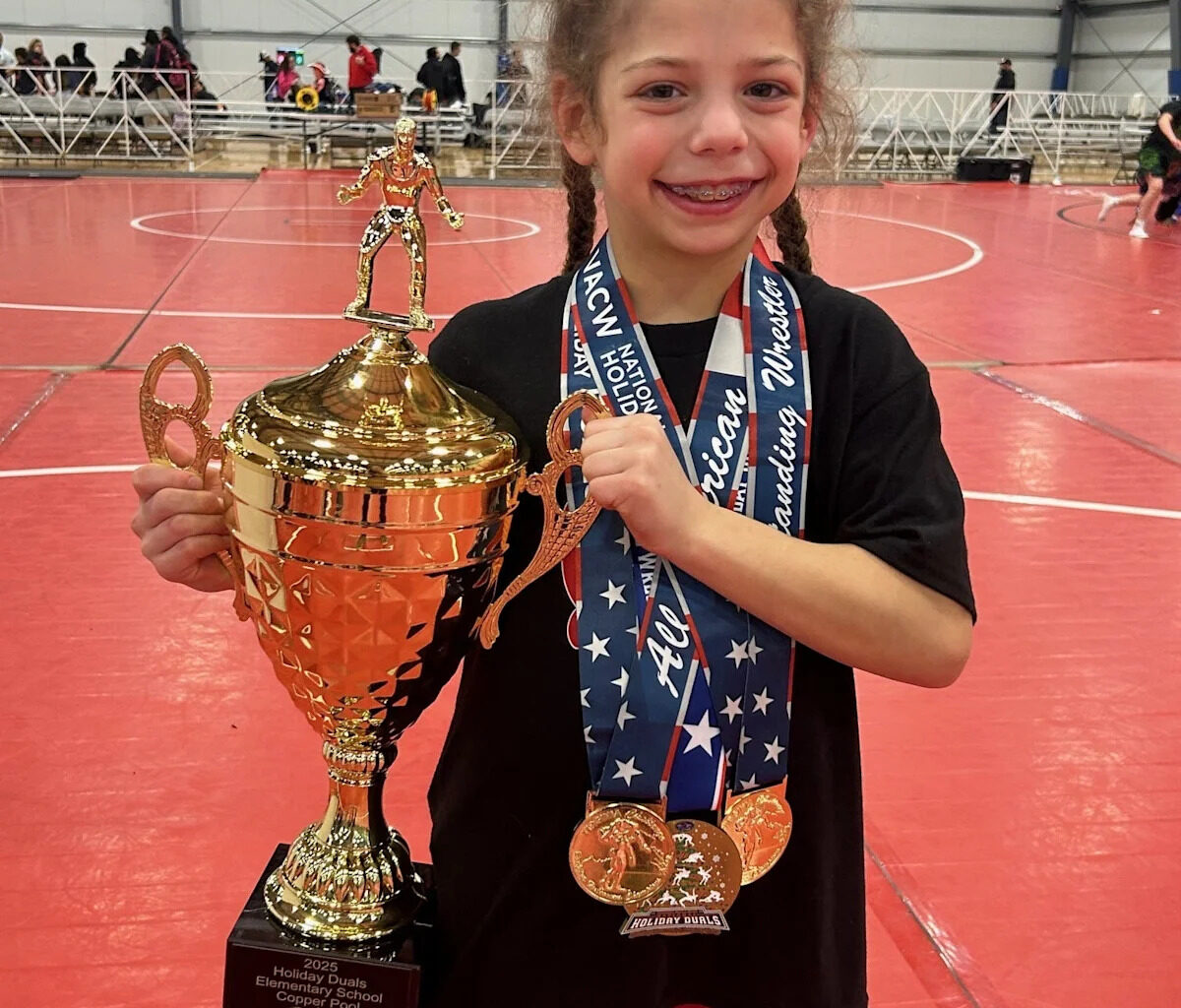 Lucy Milgrim, 9-year-old powerlifter, turns heads with 180-pound deadlift