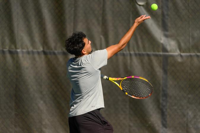 Men's Tennis Secures Sunday Sweep Over Wagner, 7-0