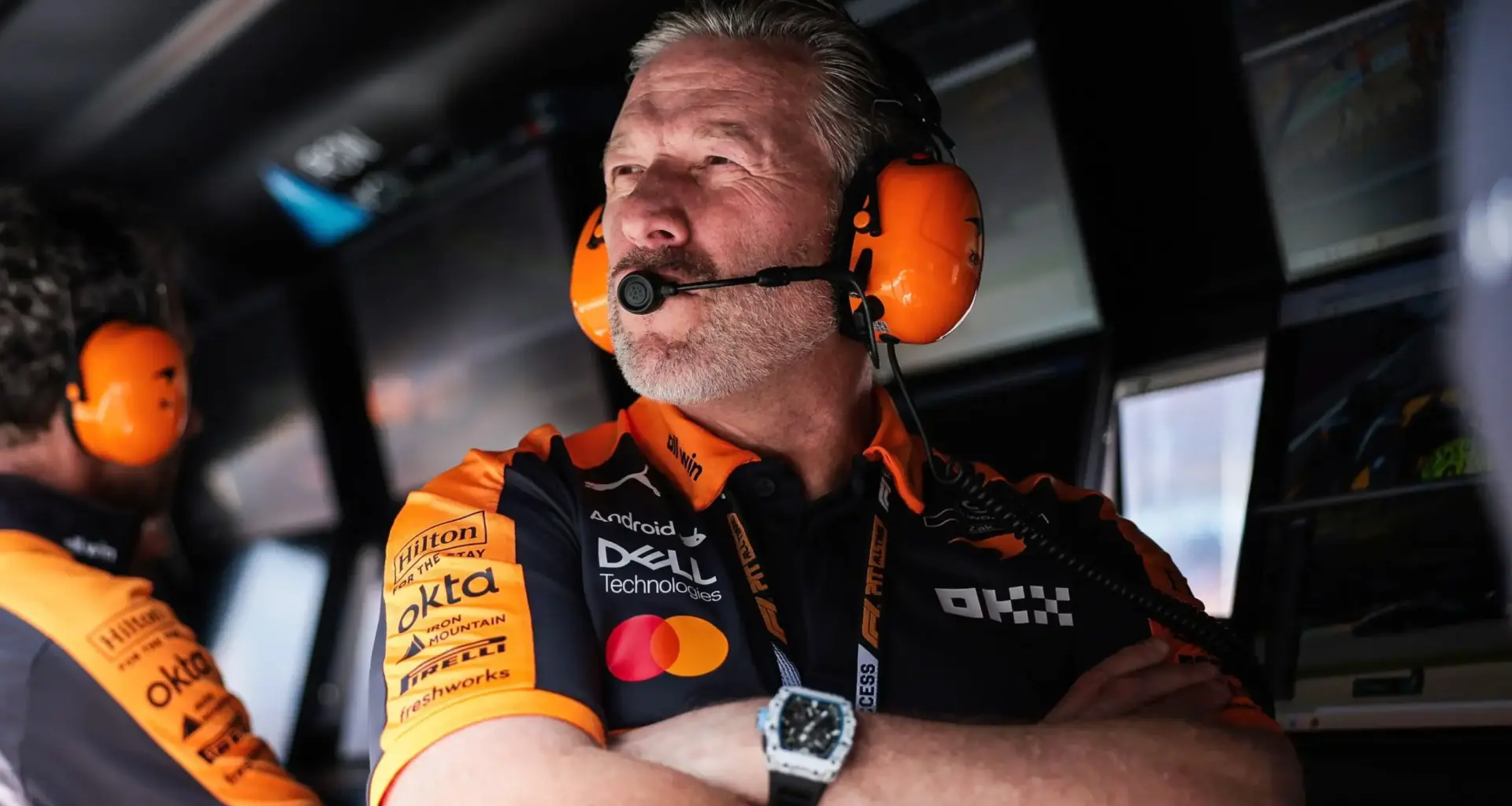 McLaren tipped for Mercedes split as Ron Dennis theory resurfaces