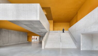 Thionville Multipurpose Sports Complex / Dominique Coulon & associés
