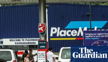 New Zealand to give cash payments to some low income families as global fuel crisis worsens | New Zealand