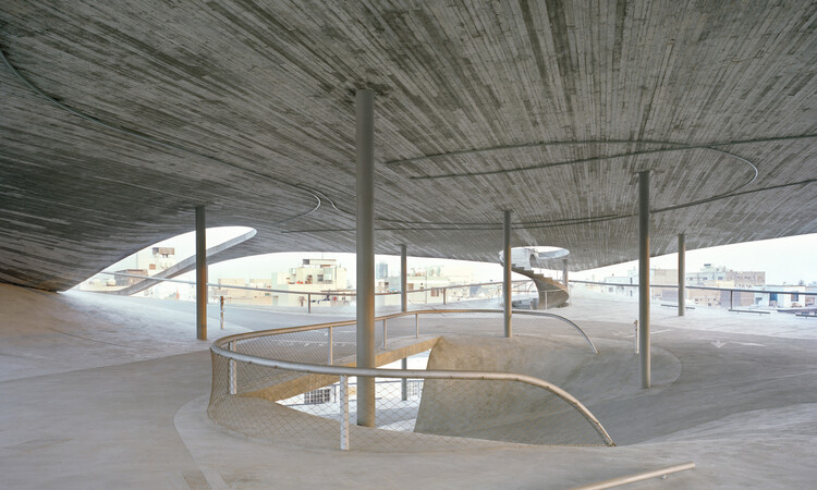 Christian Kerez’s Pearling Path Car Parks Being Demolished in Muharraq, Bahrain - Image 5 of 6