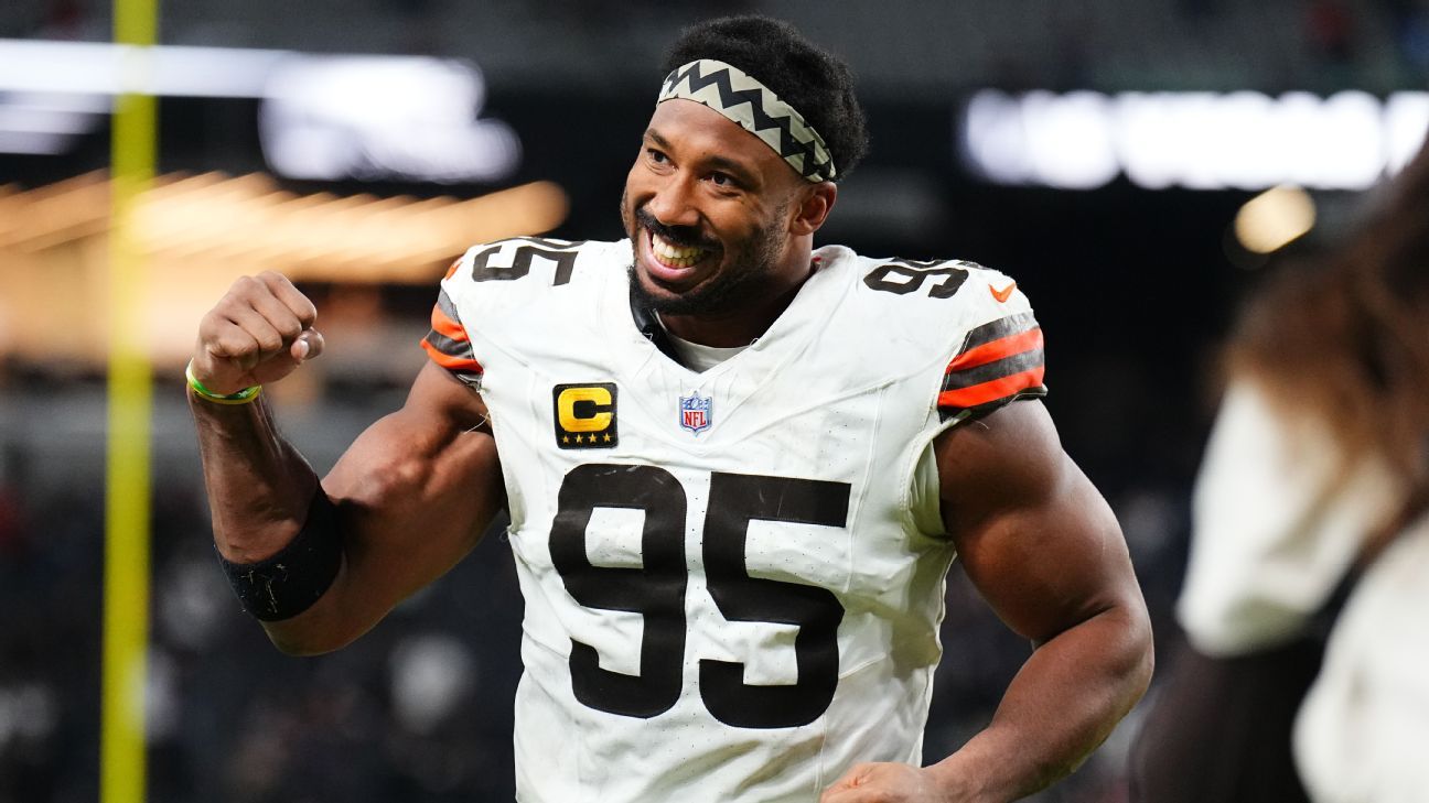 Sources: Browns, Myles Garrett modify language in contract