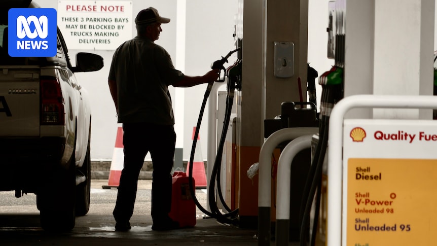 SA premier says regional areas will be prioritised for fuel deliveries amid global oil crisis