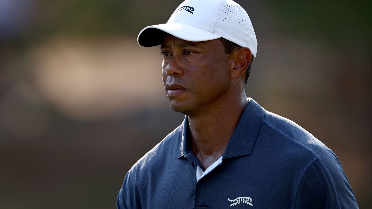 Tiger Woods involved in Florida rollover crash