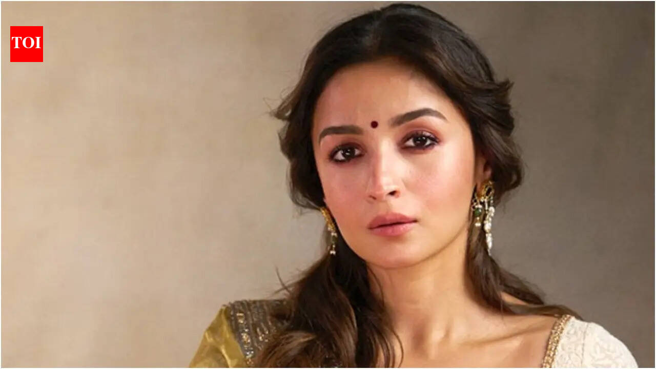 Alia Bhatt seeks Sadhguru parenting advice for Raha Kapoor, ‘A worried parent is not a good parent’ | Hindi Movie News