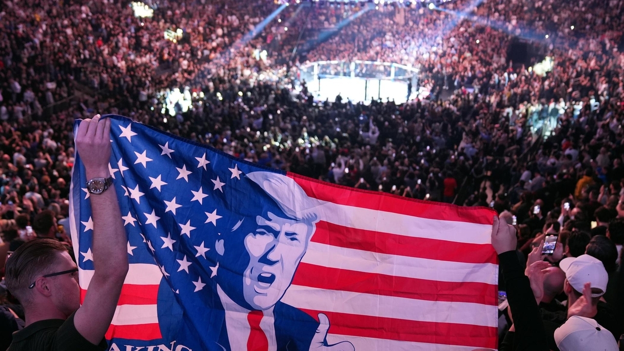 UFC brings cage-match bout to the White House, home of a president who favors cage-match politics