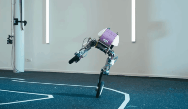 Videos: Bipedal Robot, NASA Robots, Aibo app, and More