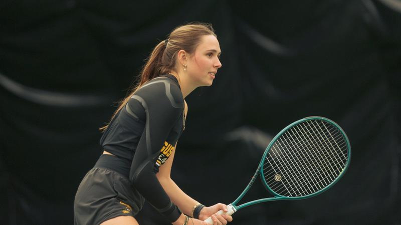 No. 19 Women’s Tennis Sweeps Saturday with Three 7-0 Wins over Hamline, St. Scholastica, Saint Benedict