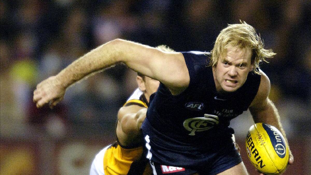 Nick Stevens played 231 games for Port Adelaide and Carlton in the AFL. (Martin Philbey/AAP PHOTOS)
