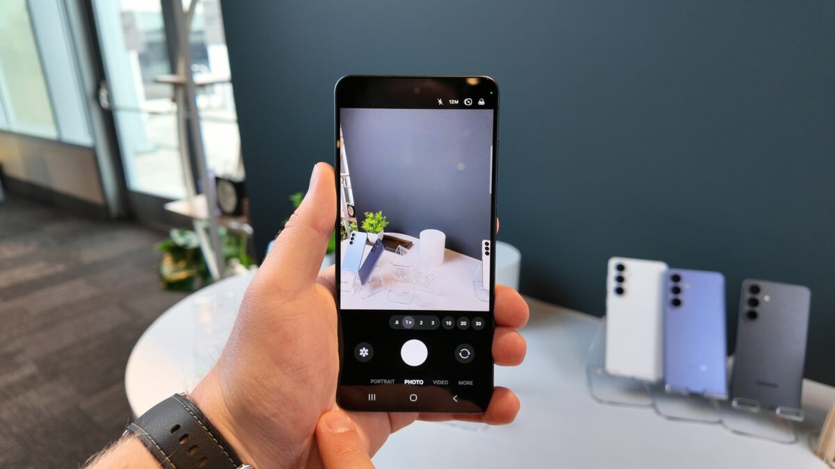 How to record videos directly to external storage on your Galaxy smartphone
