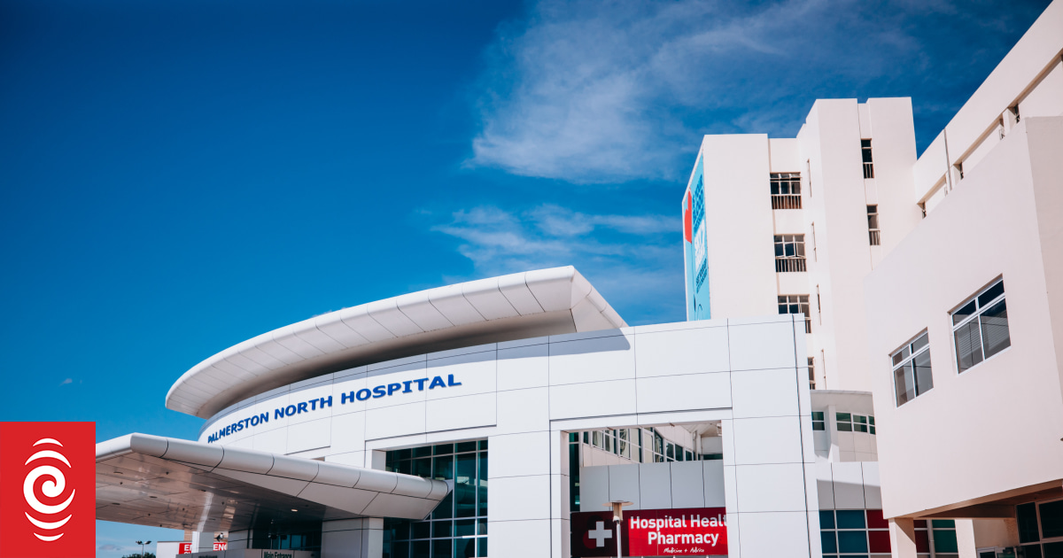Last doctors at Palmerston North Hospital's gastroenterology service to leave